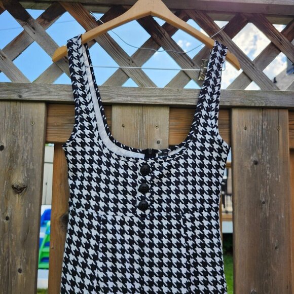 SHEIN Houndstooth Print Suspender Jumpsuit Women's Size XS - Picture 2 of 10